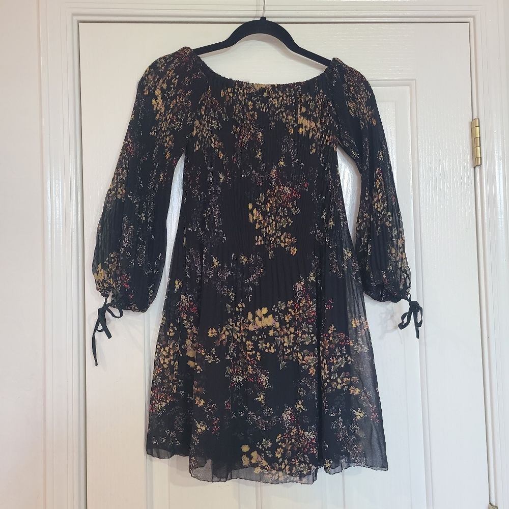 Aritzia Wilfred Raison Chiffon Floral Dress Size XXS